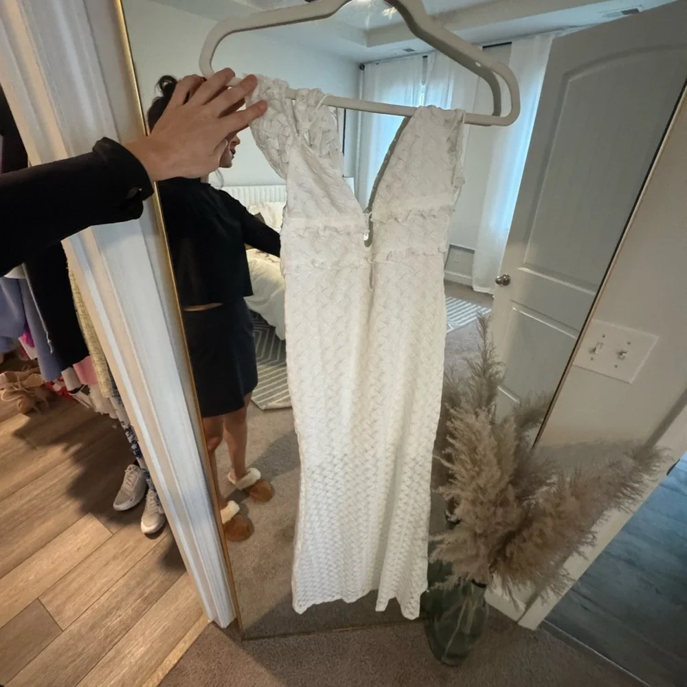 Commense White Lace Maxi Dress with Ruffle Straps - Picture 2 of 5